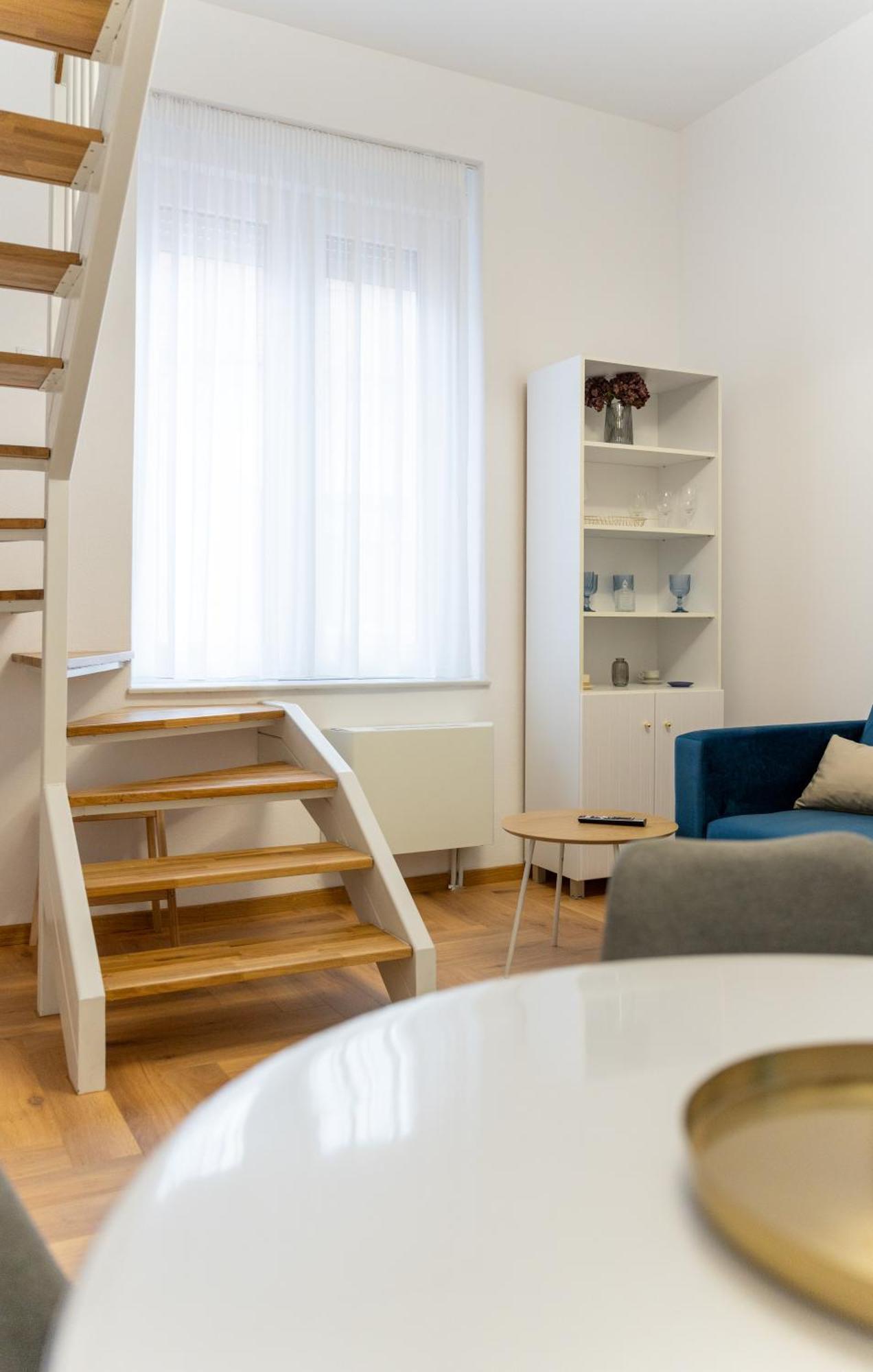 Poema Apartment ออราแด ภายนอก รูปภาพ